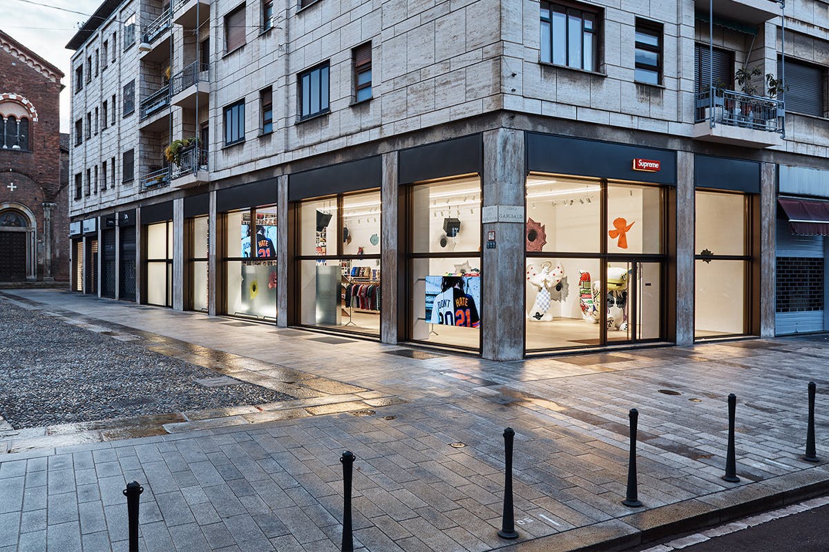 supreme store
